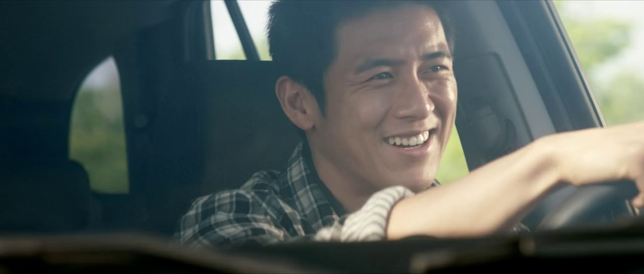 Love Me (2025) WEBRip Hindi + Tam + Tel + Kor 720p AVC AAC 2.0 ESub.mkv.0001